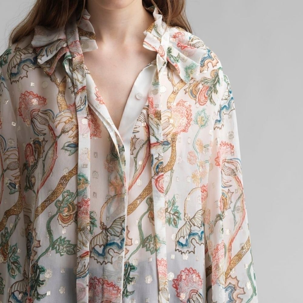 Chloe Floral Printed Blouse in Silk Lurex - Picture 2 of 16
